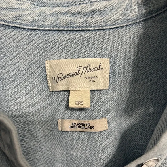 Universal Thread Denim Shirt - Picture 3 of 4